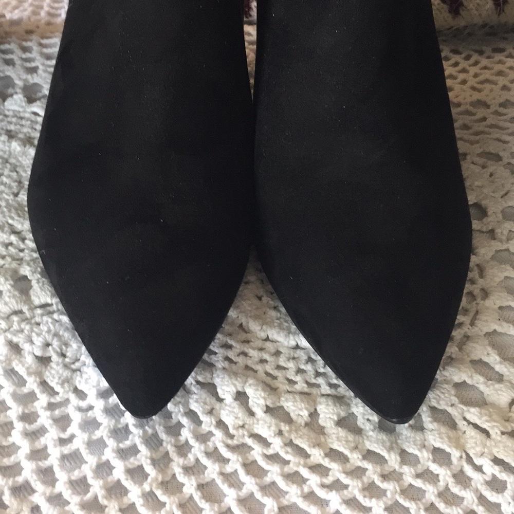 Express Boots - Picture 5 of 6